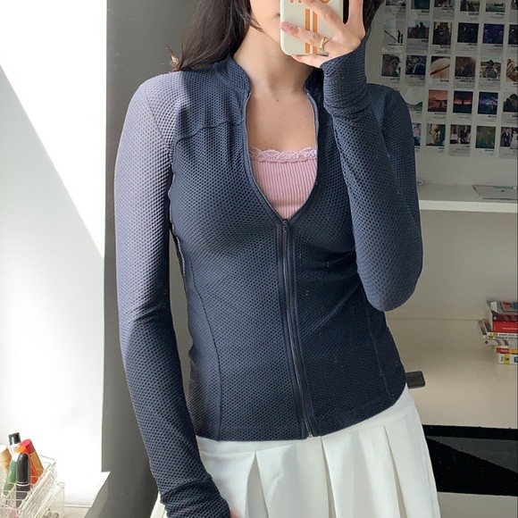 nike new with tags running jacket - Picture 2 of 3